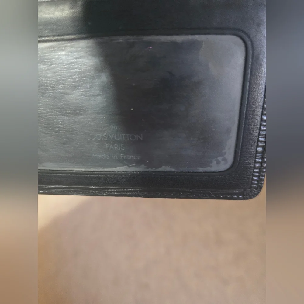 Louis Vuitton Epi Leather Black Card Holder  EUC - Picture 5 of 11